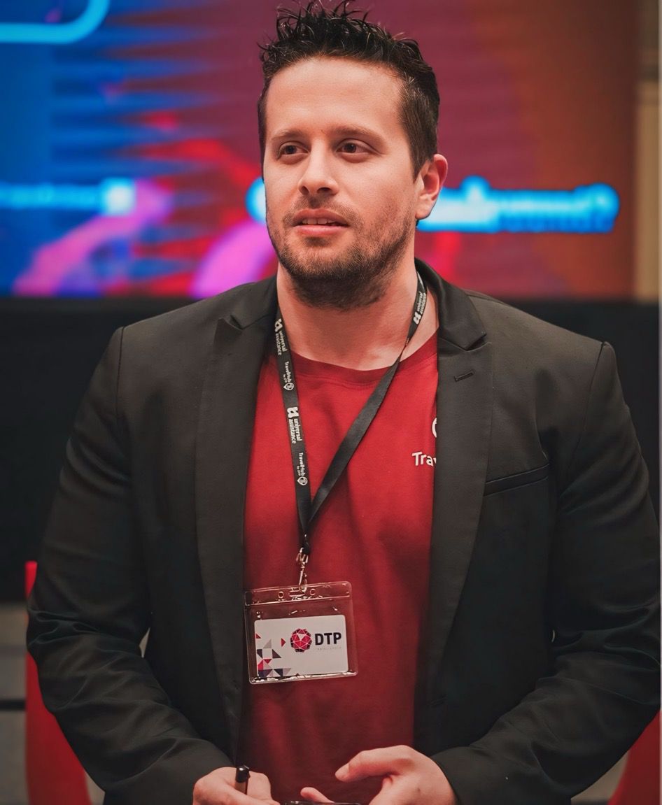 David Villalba en reunión estratégica